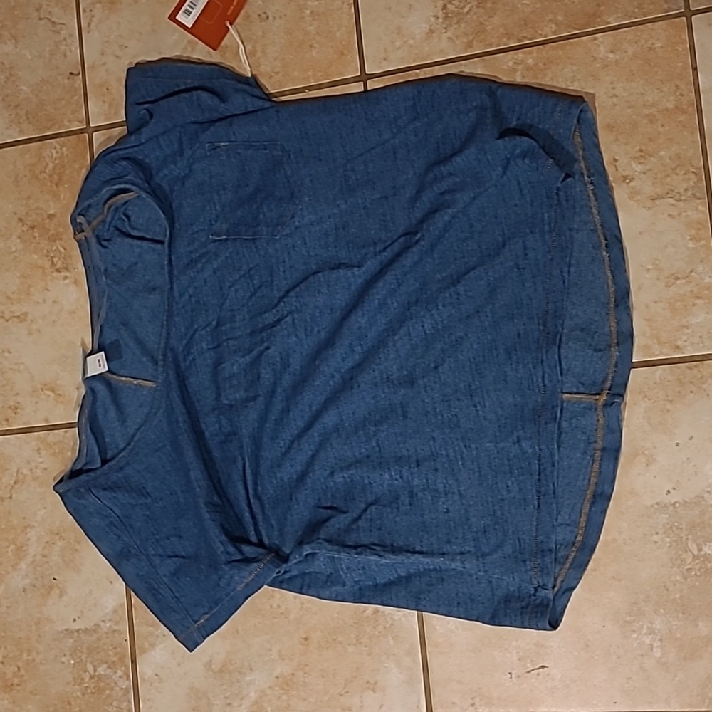 Short sleeve shirt